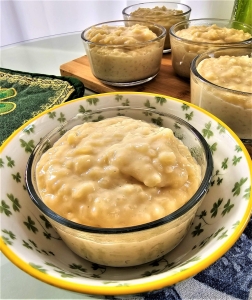 bowl of vegan rice pudding