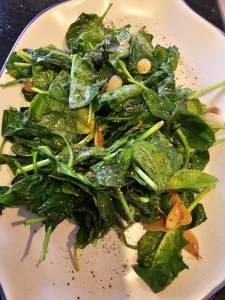 spinach with garlic, balsamic, and cayenne